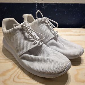 Nike Roshe One Triple White Men's Shoes (Size 12)